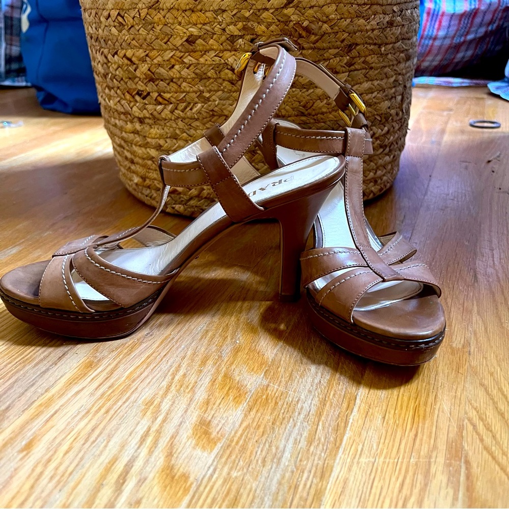 Brown Prada Open Toed Heel ~ Size 38.5 ~ Designer… - image 1
